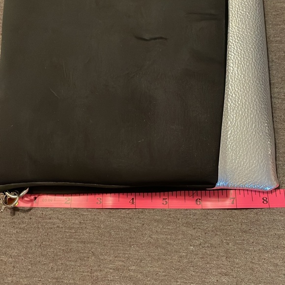 Torrid black and silver shoulder strap evening handbag with silver chain strap - Picture 7 of 9